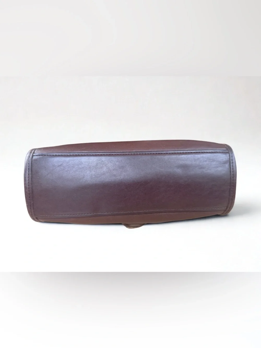 VINTAGE COACH Shelburne Flap 9038 Mahogany Leather Crossbody + Dust Bag - MINT - Picture 4 of 10